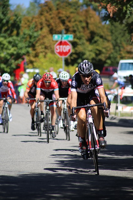 江苏男篮75-101不敌广东男篮，马国栋罚球全失，表现欠佳，新秀合同到期后离队。