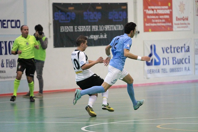 战术调整仍 战术调整仍