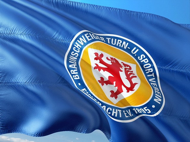 尽管两场比 尽管两场比